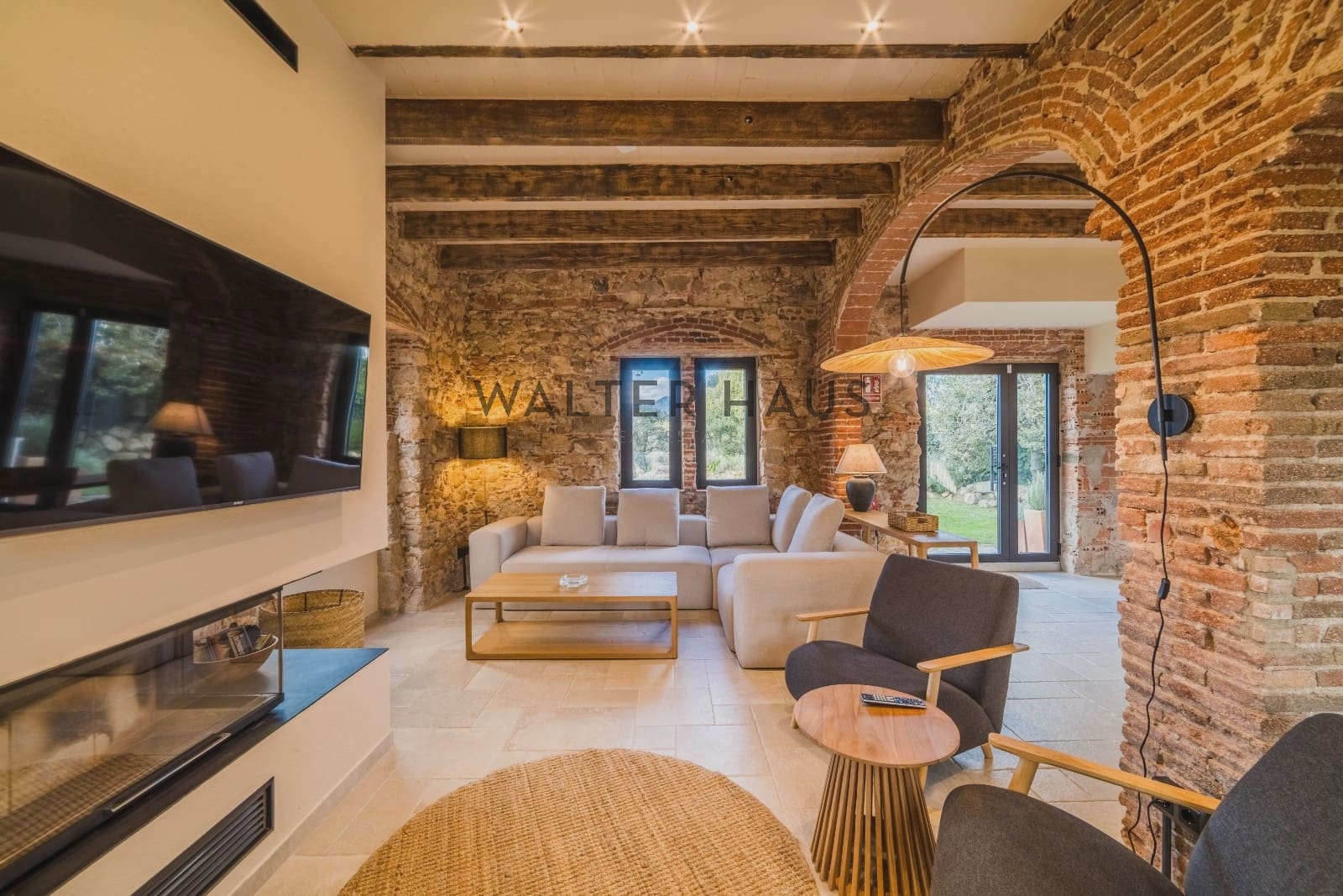 10 bedroom Villa for sale in Santa Cristina d'Aro with pool - € 6,950,000 (Ref: 9517903)