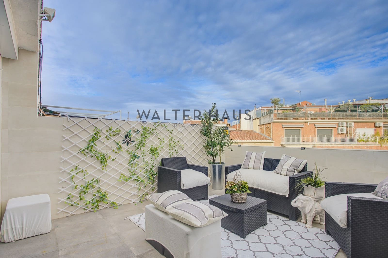 1 makuuhuone Kattohuoneisto myytävänä paikassa Barcelona kaupunki - 595 000 € (Ref: 9528338)