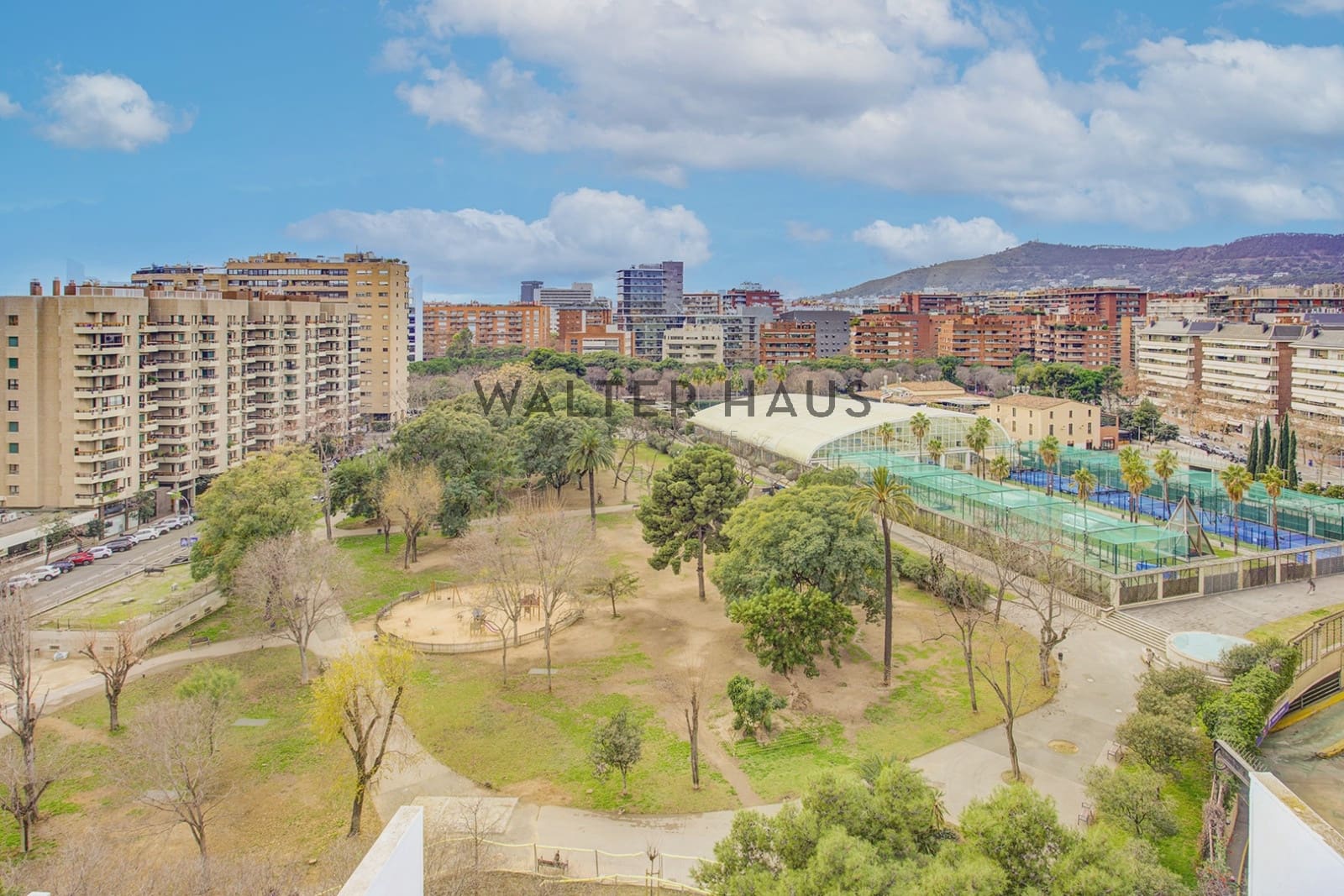 1 makuuhuone Kattohuoneisto myytävänä paikassa Barcelona kaupunki - 595 000 € (Ref: 9528338)