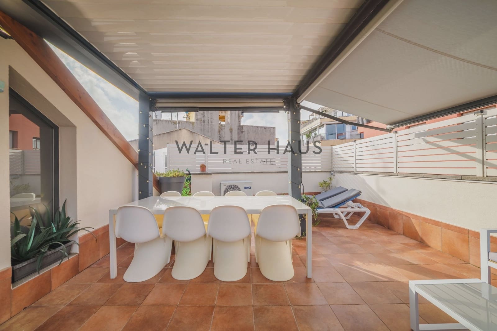 Chalet de 4 habitaciones en Sant Feliu de Guíxols en venta - 840.000 € (Ref: 9528901)