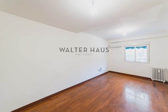 3 sypialnia Mieszkanie do wynajęcia w Ciudad Jardín, Miasto Madryt z basenem - 1 850 € (Ref: 9532470)