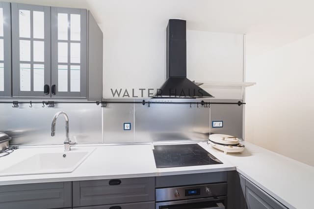 3 sypialnia Mieszkanie do wynajęcia w Ciudad Jardín, Miasto Madryt z basenem - 1 850 € (Ref: 9532470)