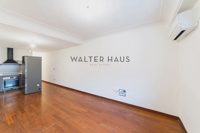 3 sypialnia Mieszkanie do wynajęcia w Ciudad Jardín, Miasto Madryt z basenem - 1 850 € (Ref: 9532470)