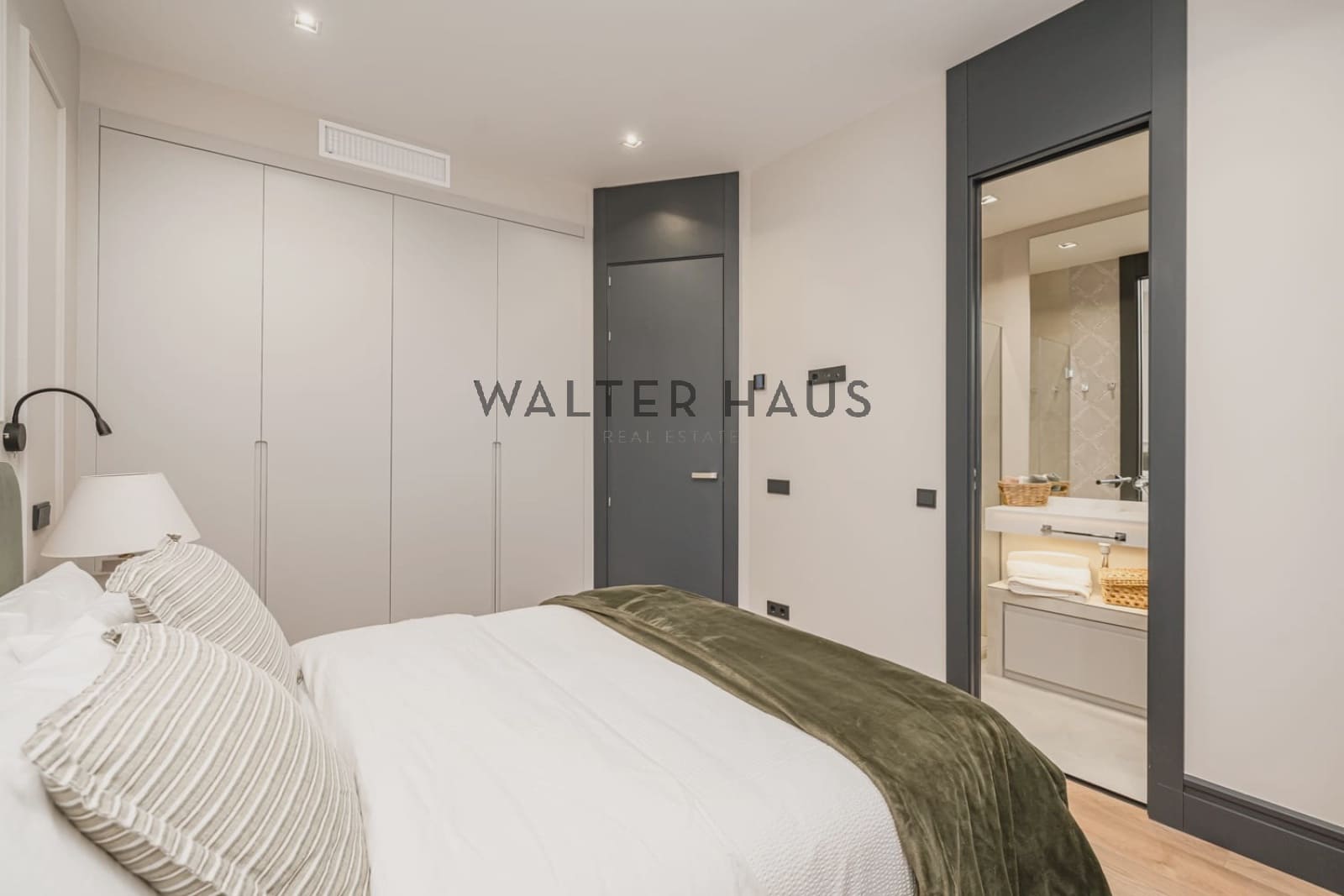 4 quarto Apartamento para venda em Madrid cidade - 4 700 000 € (Ref: 9532471)