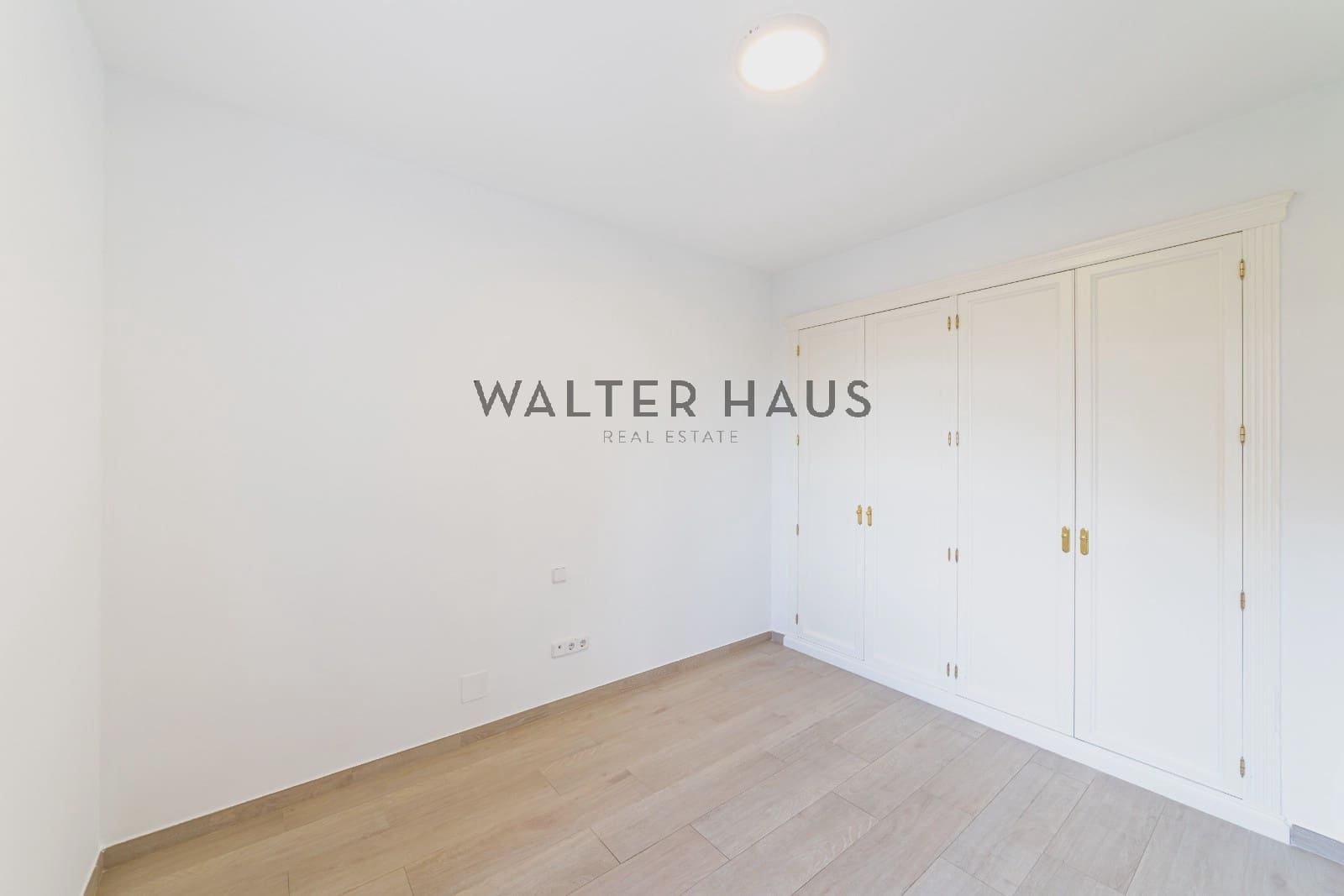 4 slaapkamer Flat te koop in Madrid stad - € 1.745.000 (Ref: 9539780)