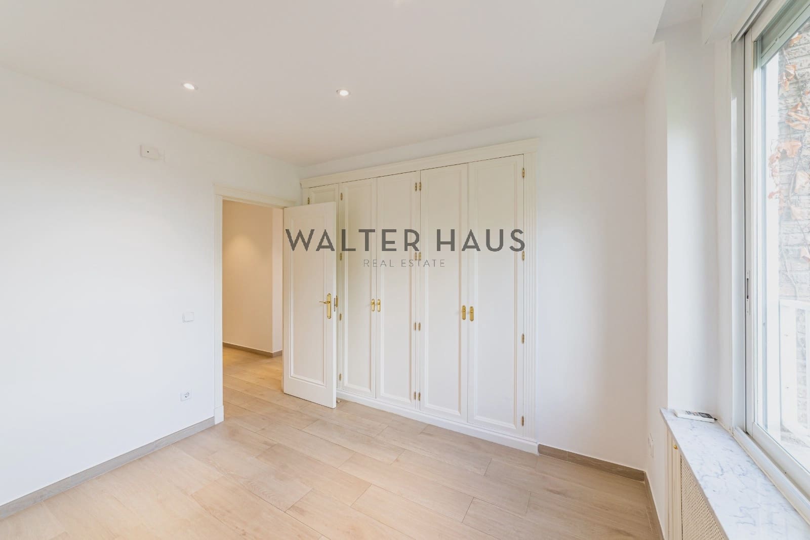 4 slaapkamer Flat te koop in Madrid stad - € 1.745.000 (Ref: 9539780)