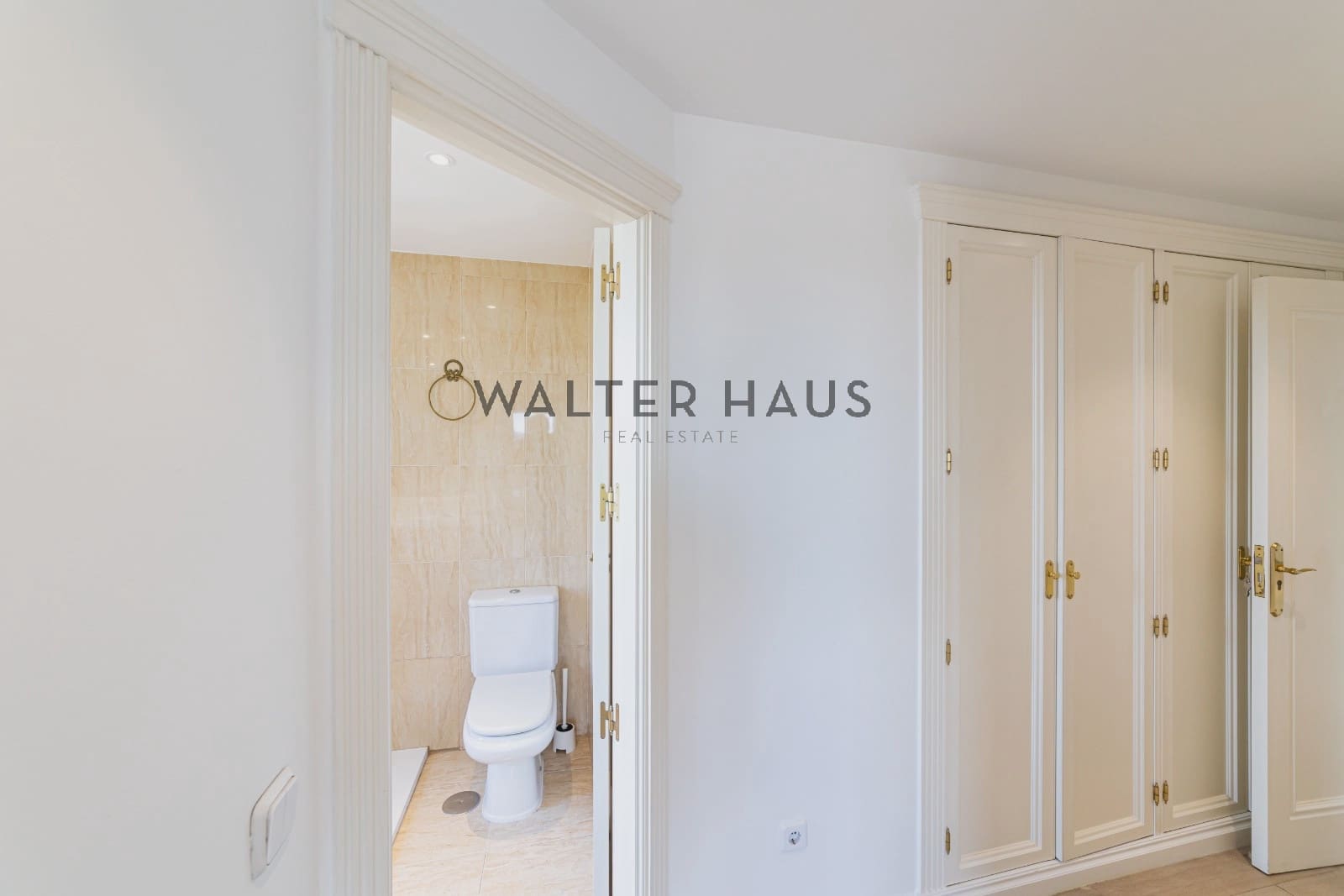 4 slaapkamer Flat te koop in Madrid stad - € 1.745.000 (Ref: 9539780)