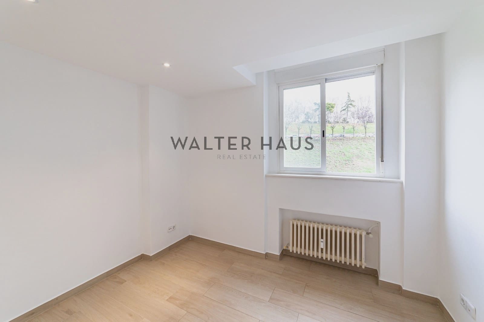 4 slaapkamer Flat te koop in Madrid stad - € 1.745.000 (Ref: 9539780)