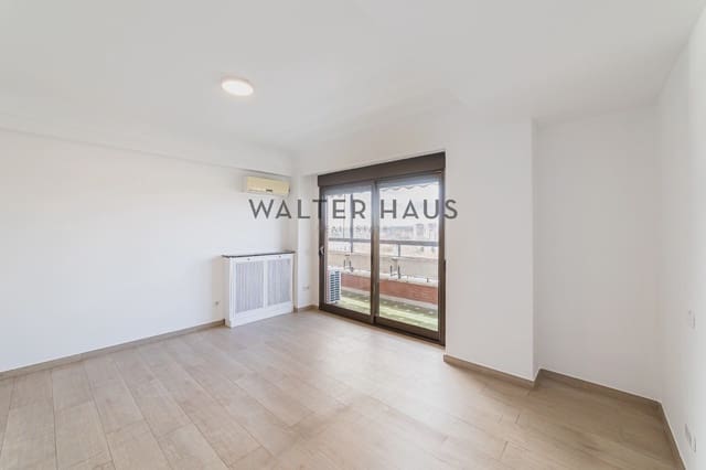 4 slaapkamer Flat te koop in Argüelles, Madrid stad - € 1.745.000 (Ref: 9539780)