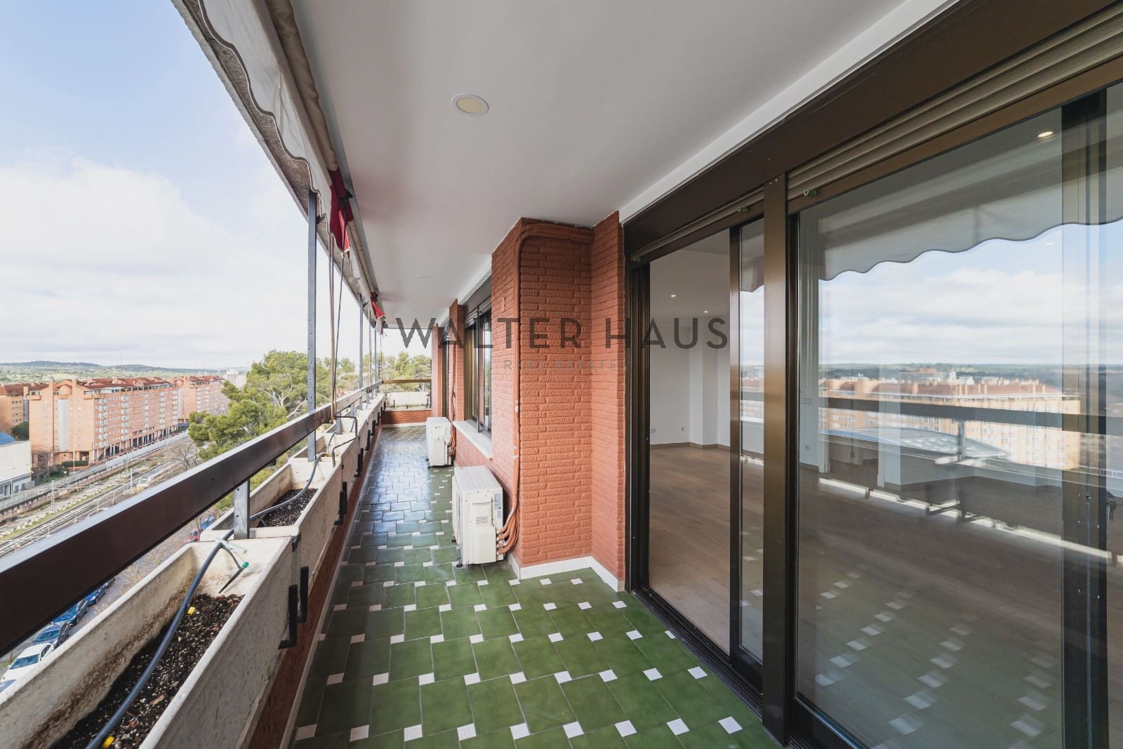 4 slaapkamer Flat te koop in Madrid stad - € 1.745.000 (Ref: 9539780)