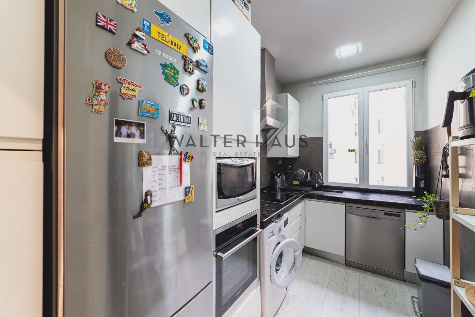 3 slaapkamer Flat te koop in Madrid stad - € 1.090.000 (Ref: 9542680)