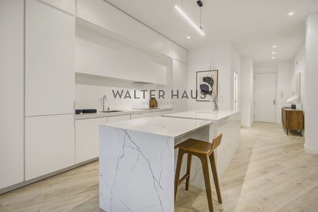 3 chambre Appartement à vendre à El Barri Gòtic, Barcelone ville - 1 250 000 € (Ref: 9542682)