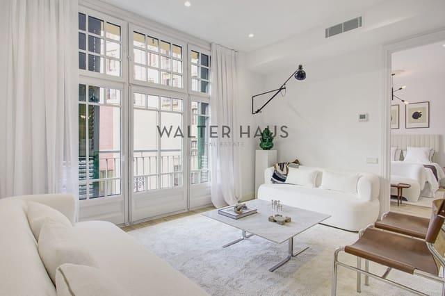 3 chambre Appartement à vendre à El Barri Gòtic, Barcelone ville - 1 250 000 € (Ref: 9542682)