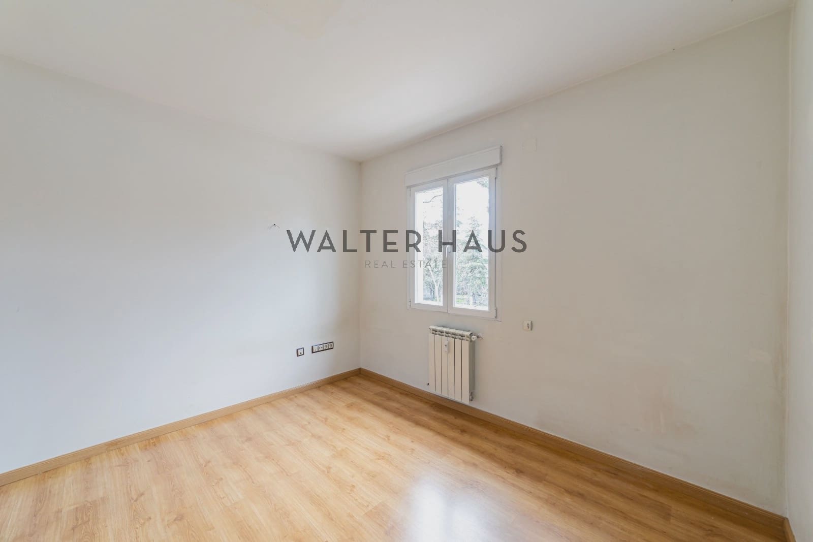 Piso de 5 habitaciones en Madrid ciudad en venta - 1.125.000 € (Ref: 9548983)