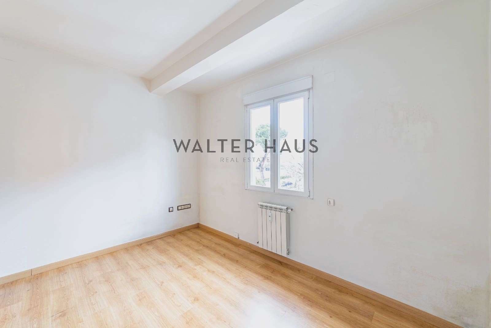 Piso de 5 habitaciones en Madrid ciudad en venta - 1.125.000 € (Ref: 9548983)