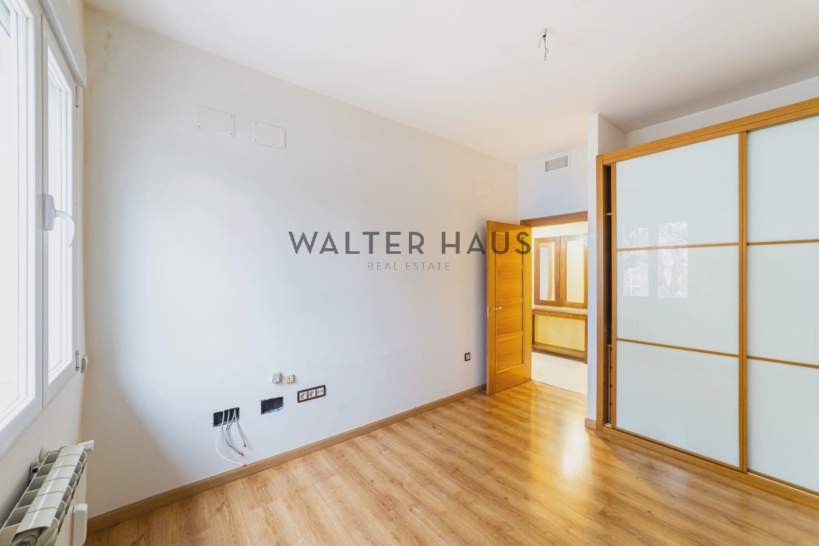 Piso de 5 habitaciones en Madrid ciudad en venta - 1.125.000 € (Ref: 9548983)