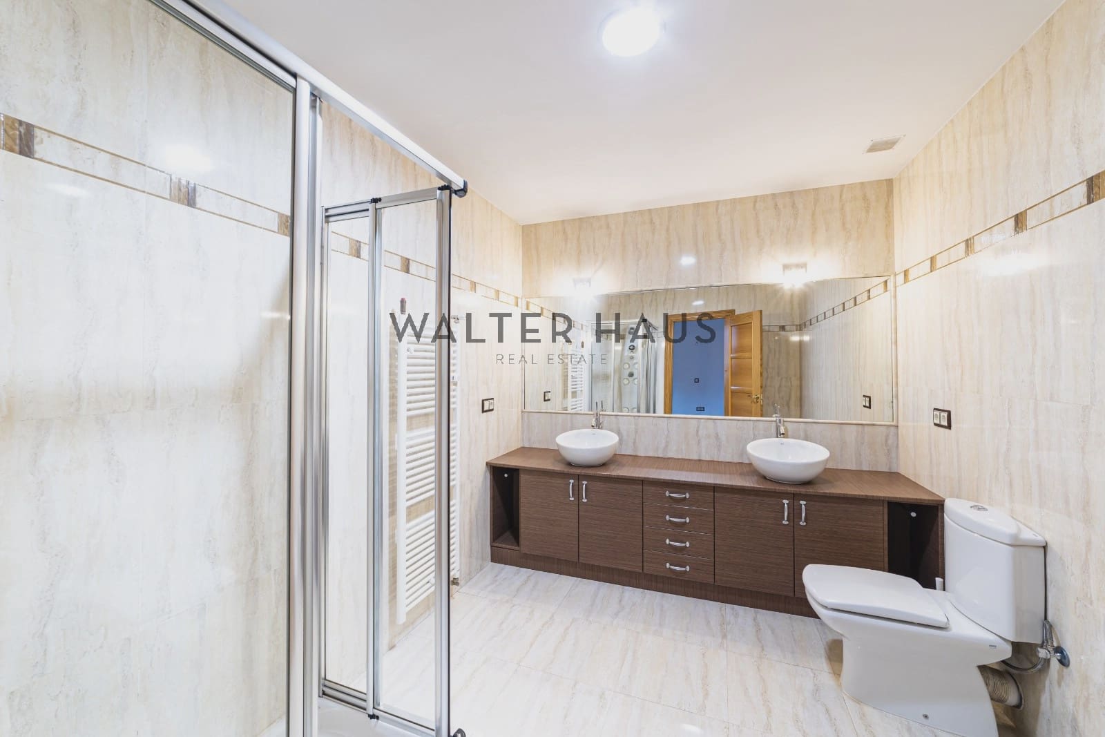 Piso de 5 habitaciones en Madrid ciudad en venta - 1.125.000 € (Ref: 9548983)