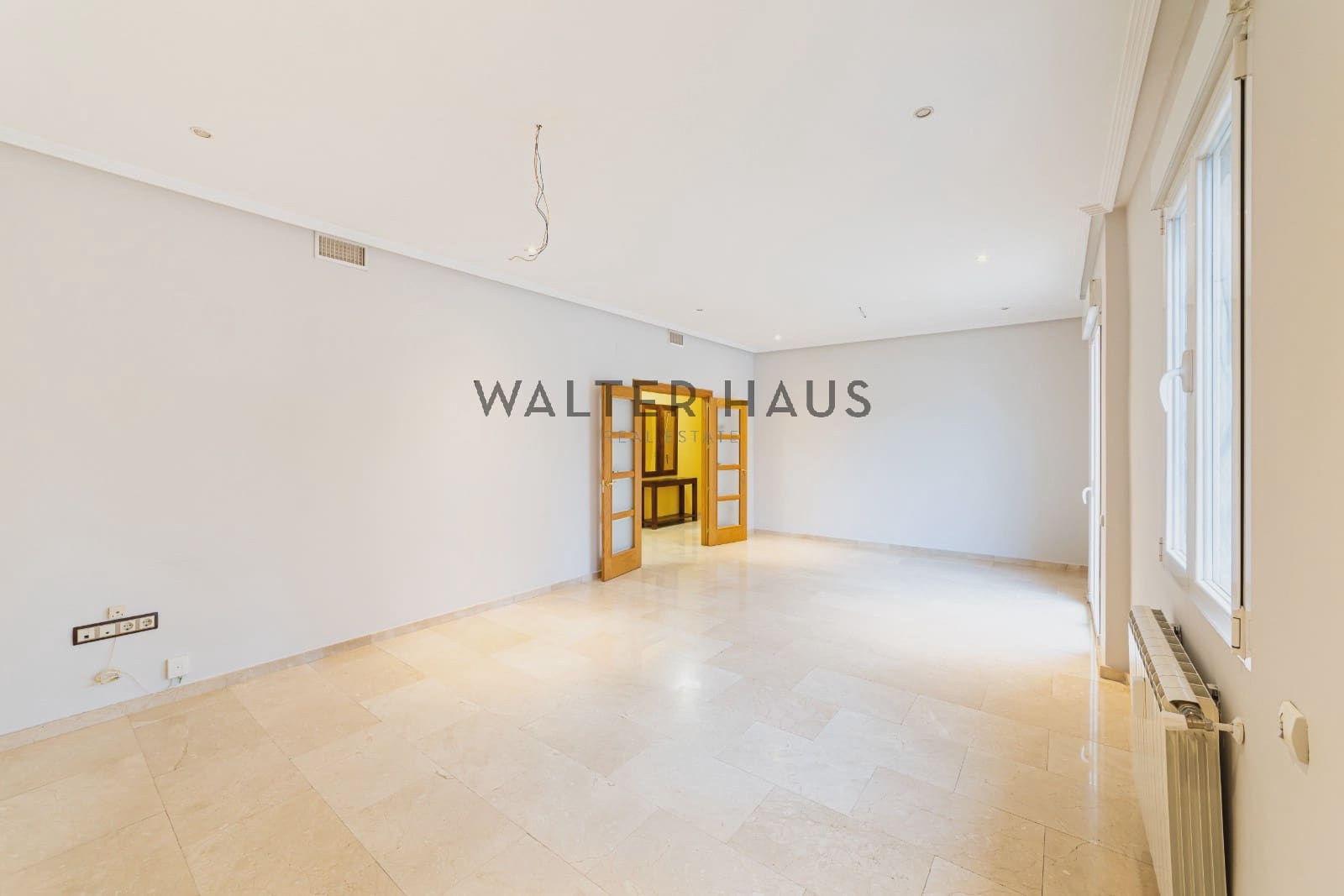 Piso de 5 habitaciones en Madrid ciudad en venta - 1.125.000 € (Ref: 9548983)