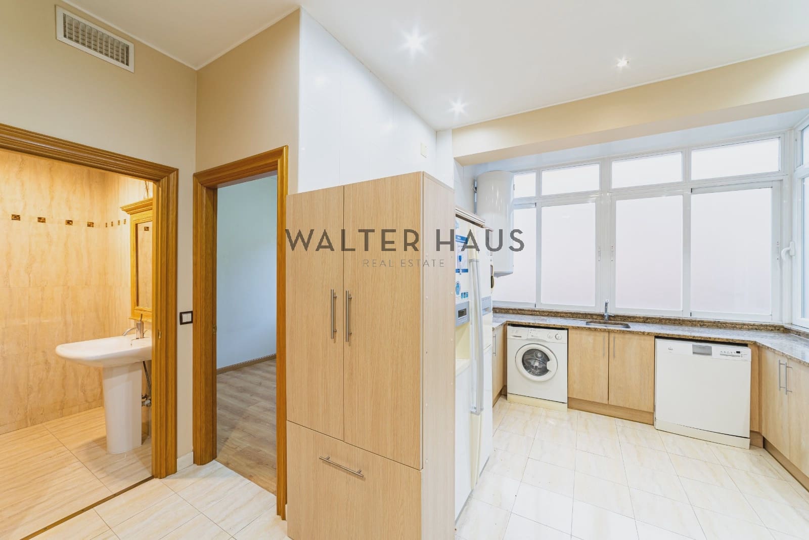 Piso de 5 habitaciones en Madrid ciudad en venta - 1.125.000 € (Ref: 9548983)