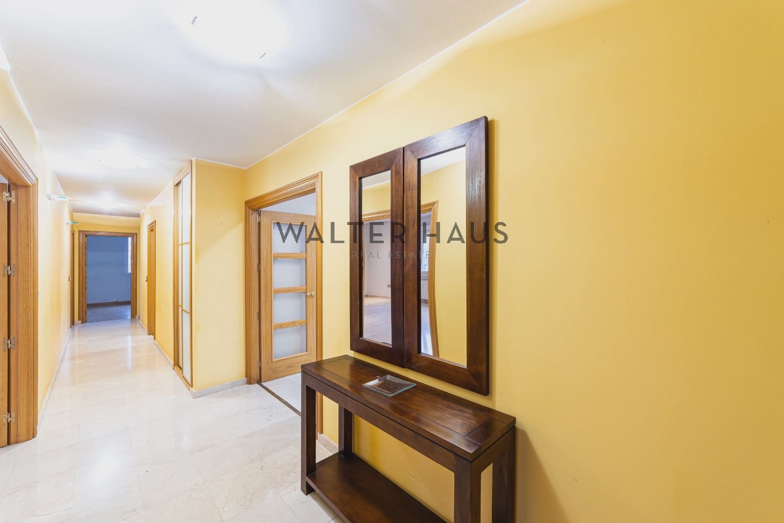 Piso de 5 habitaciones en Madrid ciudad en venta - 1.125.000 € (Ref: 9548983)