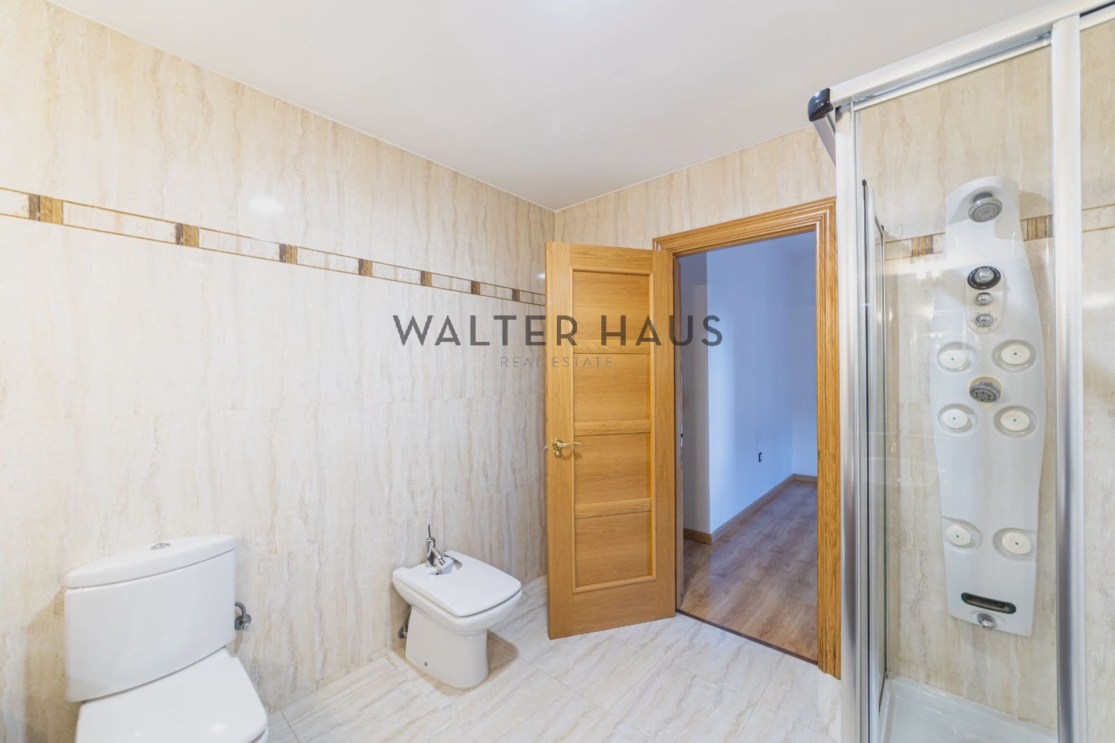 Piso de 5 habitaciones en Madrid ciudad en venta - 1.125.000 € (Ref: 9548983)