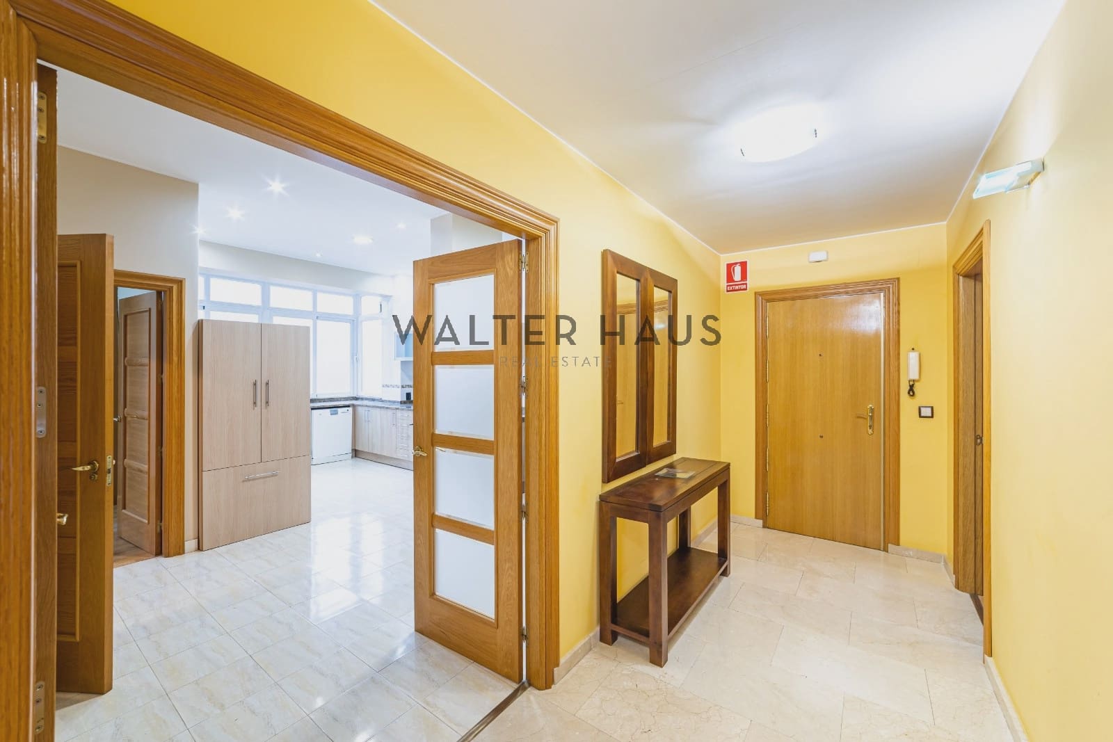 Piso de 5 habitaciones en Madrid ciudad en venta - 1.125.000 € (Ref: 9548983)