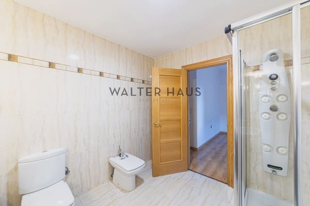 Piso de 5 habitaciones en Costillares, Madrid ciudad en venta - 1.125.000 € (Ref: 9548983)