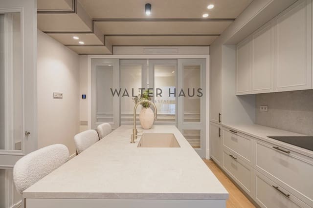 3 bedroom Penthouse for sale in Goya, Madrid city - € 2,720,000 (Ref: 9552631)