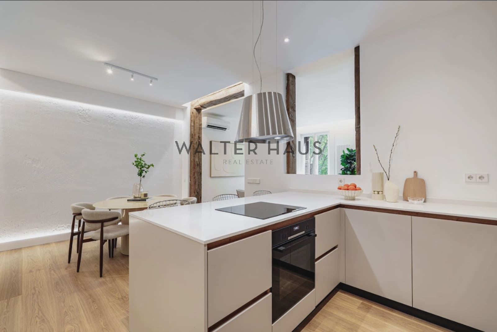 3 slaapkamer Flat te koop in Madrid stad - € 1.400.000 (Ref: 9558973)