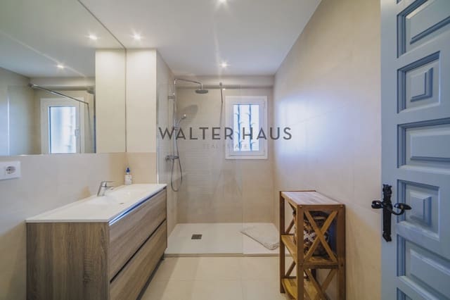 5 soveværelse Villa til salg i Platja d'Aro, Castell-Platja d'Aro med swimmingpool - € 865.000 (Ref: 9559497)