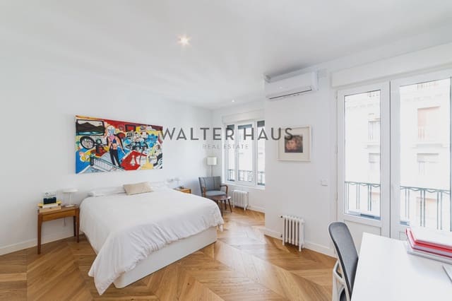 2 chambre Appartement à vendre à Universidad, Madrid ville - 2 260 000 € (Ref: 9559842)