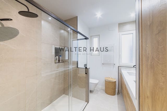 2 chambre Appartement à vendre à Universidad, Madrid ville - 2 260 000 € (Ref: 9559842)