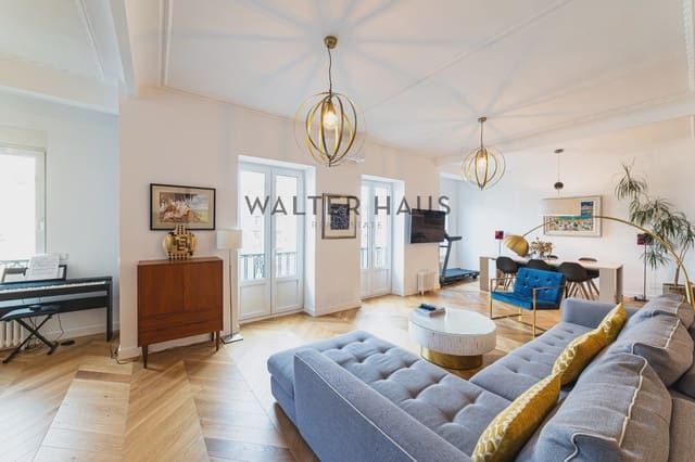 2 chambre Appartement à vendre à Universidad, Madrid ville - 2 260 000 € (Ref: 9559842)