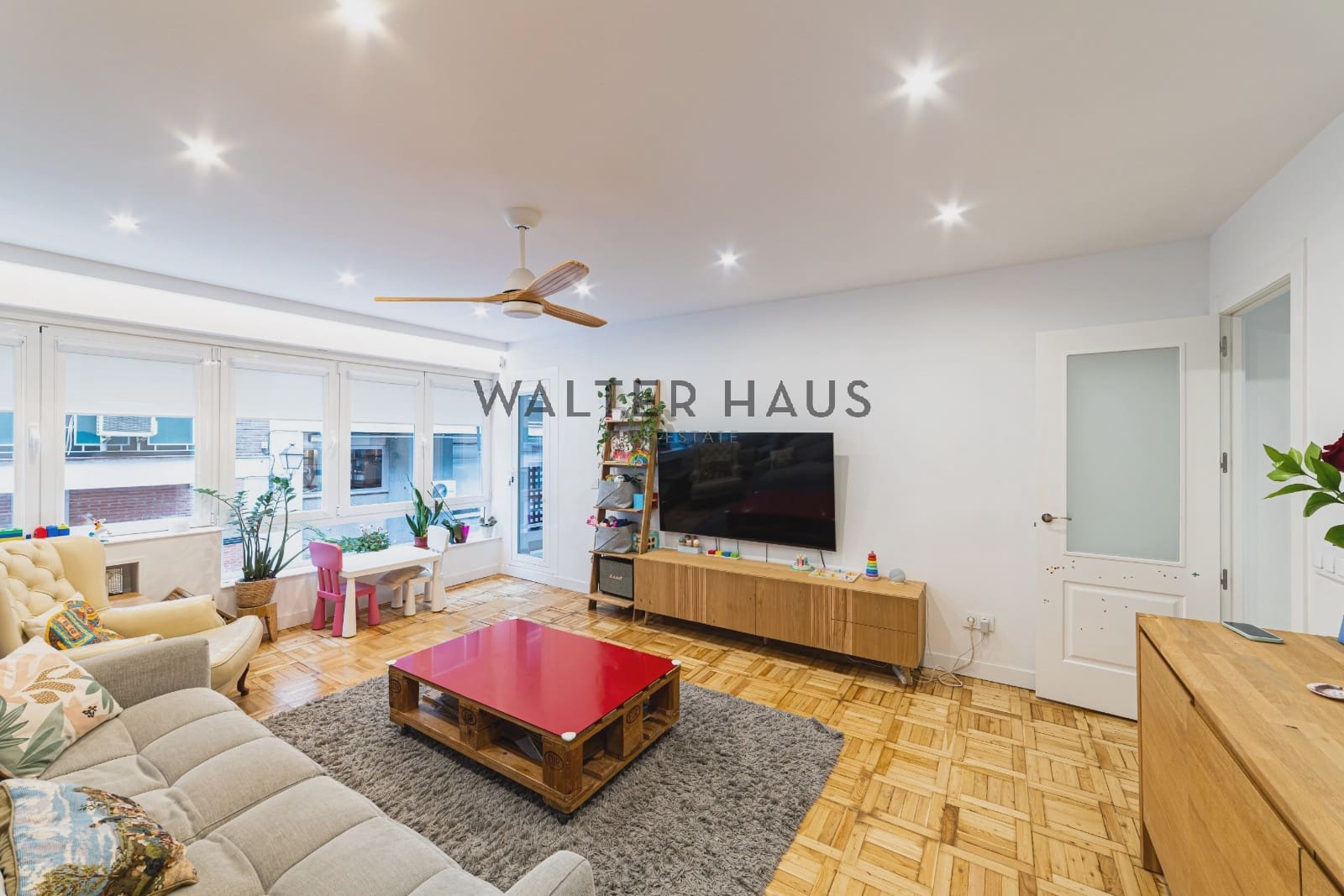 4 quarto Apartamento para venda em Madrid cidade - 1 250 000 € (Ref: 9562609)