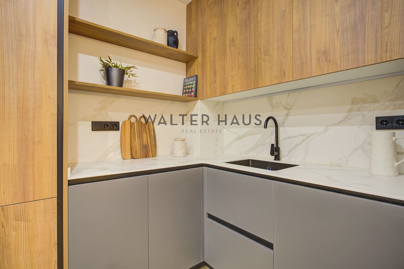 5 soveværelse Lejlighed til salg i Barcelona by - € 1.549.000 (Ref: 9569487)