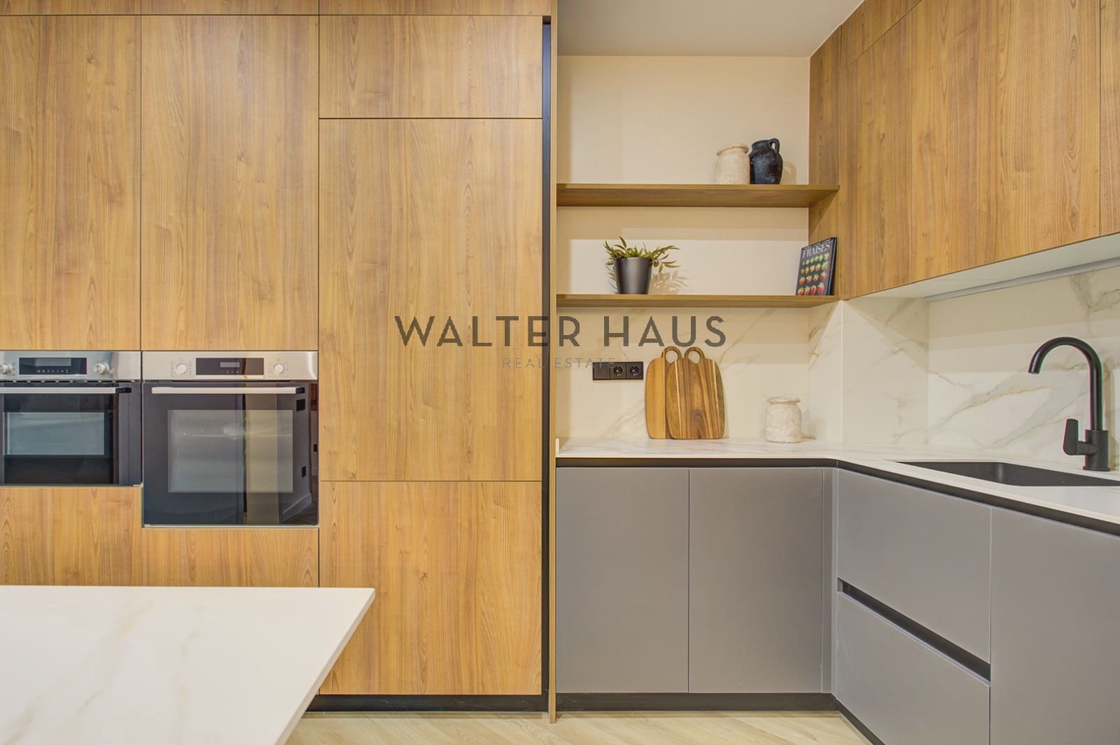 5 soveværelse Lejlighed til salg i Barcelona by - € 1.549.000 (Ref: 9569487)