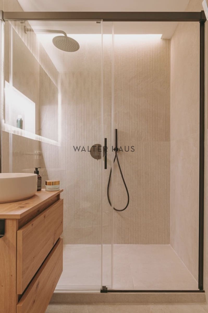 Piso de 3 habitaciones en Madrid ciudad en venta - 2.210.000 € (Ref: 9570205)