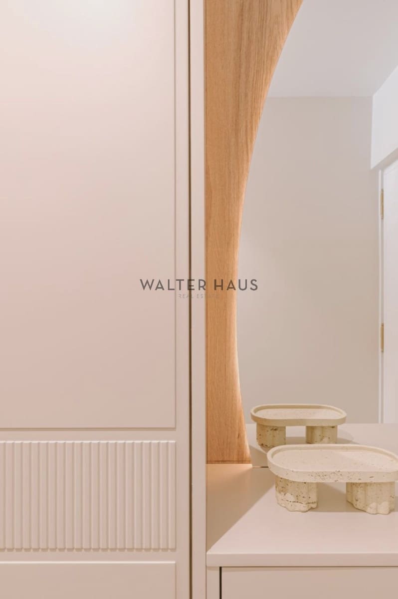 Piso de 3 habitaciones en Madrid ciudad en venta - 2.210.000 € (Ref: 9570205)