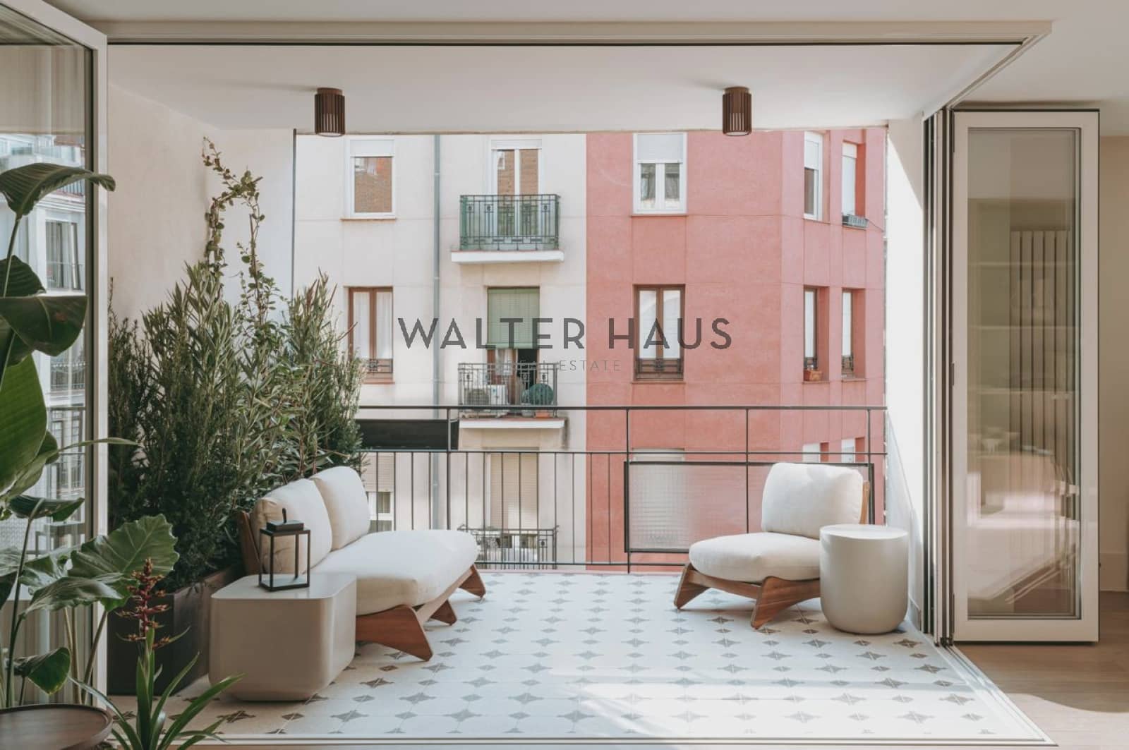 Piso de 3 habitaciones en Madrid ciudad en venta - 2.210.000 € (Ref: 9570205)