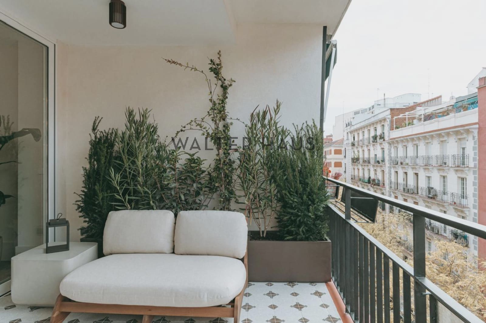 Piso de 3 habitaciones en Madrid ciudad en venta - 2.210.000 € (Ref: 9570205)