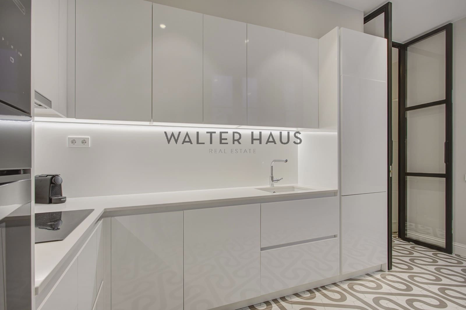 2 makuuhuone Asunto myytävänä paikassa Barcelona kaupunki - 780 000 € (Ref: 9590359)