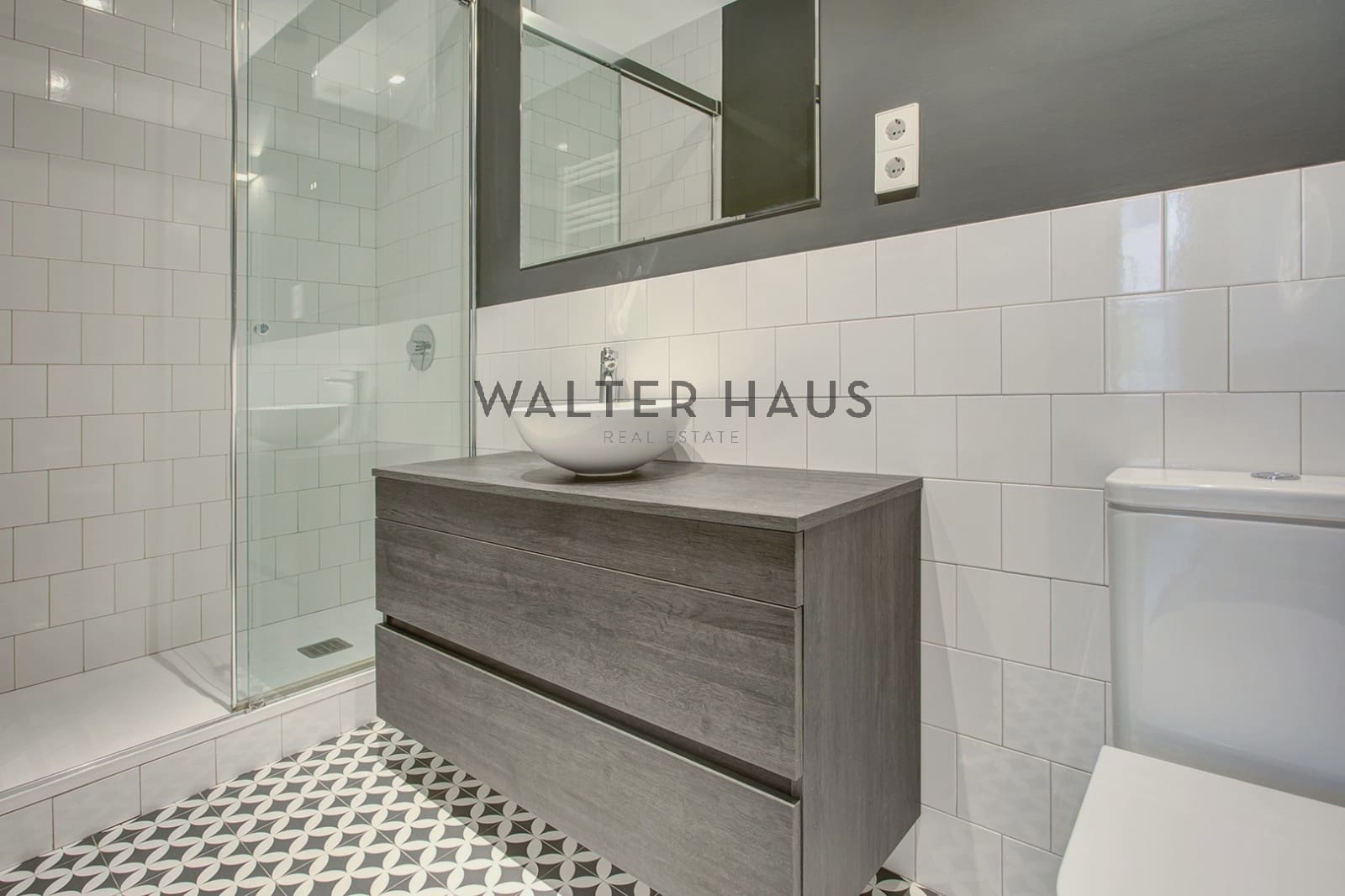 2 makuuhuone Asunto myytävänä paikassa Barcelona kaupunki - 780 000 € (Ref: 9590359)