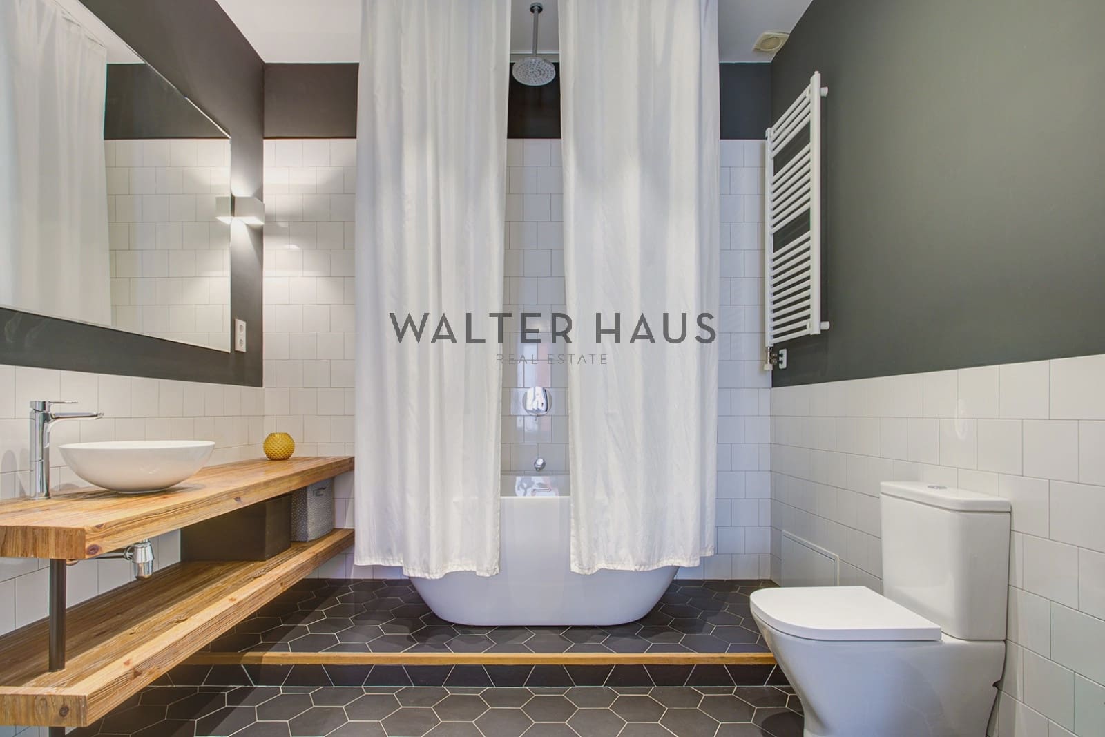 2 makuuhuone Asunto myytävänä paikassa Barcelona kaupunki - 780 000 € (Ref: 9590359)