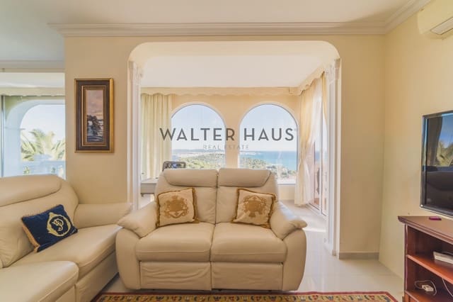 Chalet de 7 habitaciones en Calonge i Sant Antoni en venta con piscina - 1.300.000 € (Ref: 9598363)