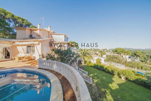 Chalet de 7 habitaciones en Calonge i Sant Antoni en venta con piscina - 1.300.000 € (Ref: 9598363)