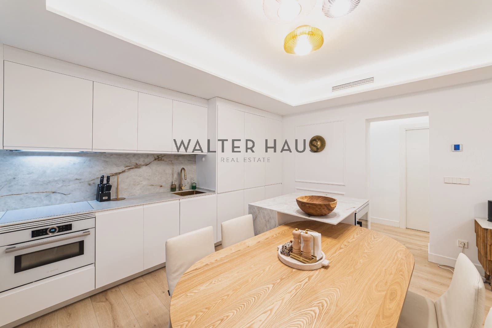 4 makuuhuone Asunto myytävänä paikassa Madrid kaupunki - 1 649 000 € (Ref: 9598364)