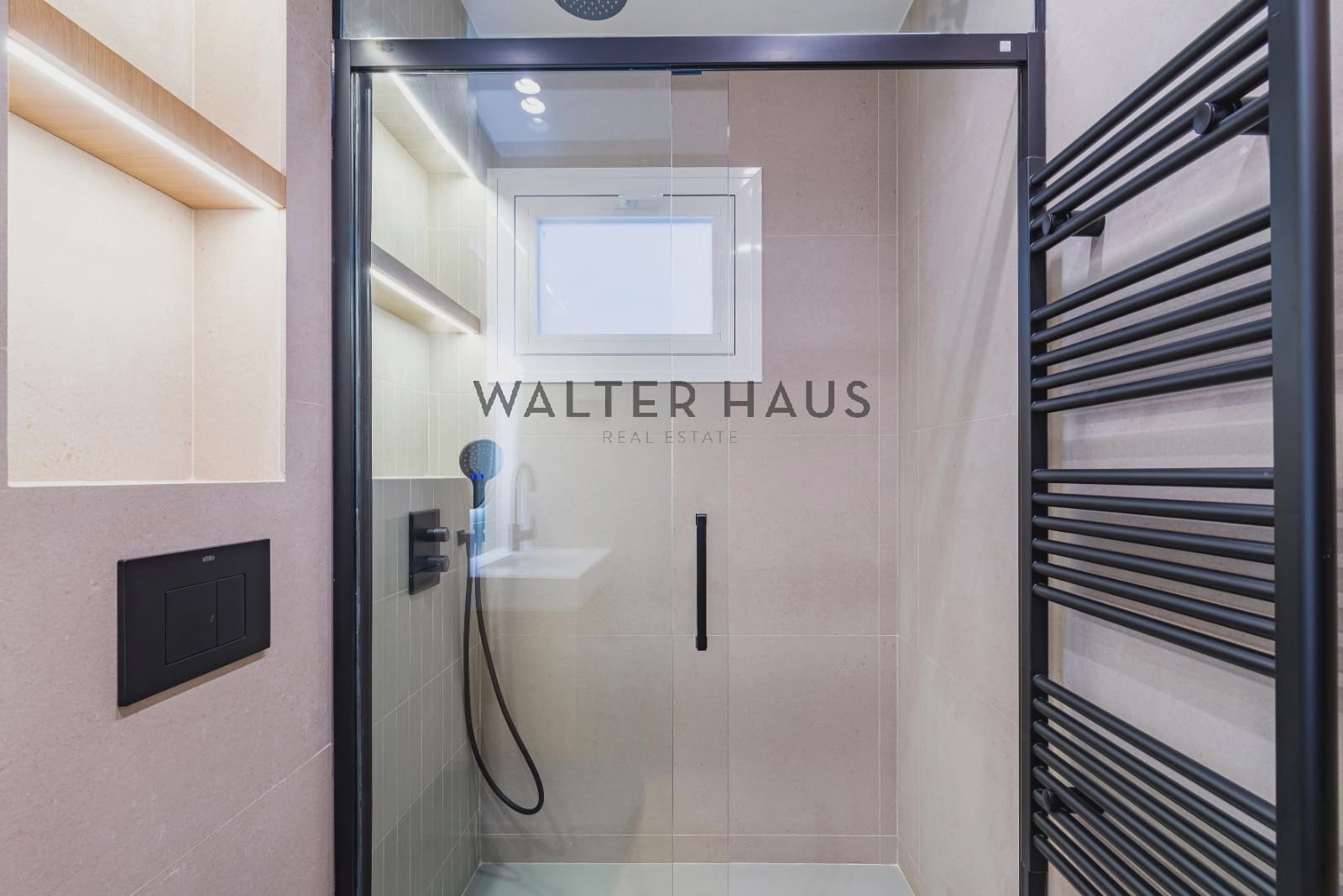 3 makuuhuone Asunto myytävänä paikassa Madrid kaupunki - 1 450 000 € (Ref: 9598470)