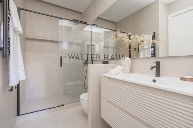 3 soverom Leilighet til salgs i Almagro, Madrid by - € 2 350 000 (Ref: 9603688)