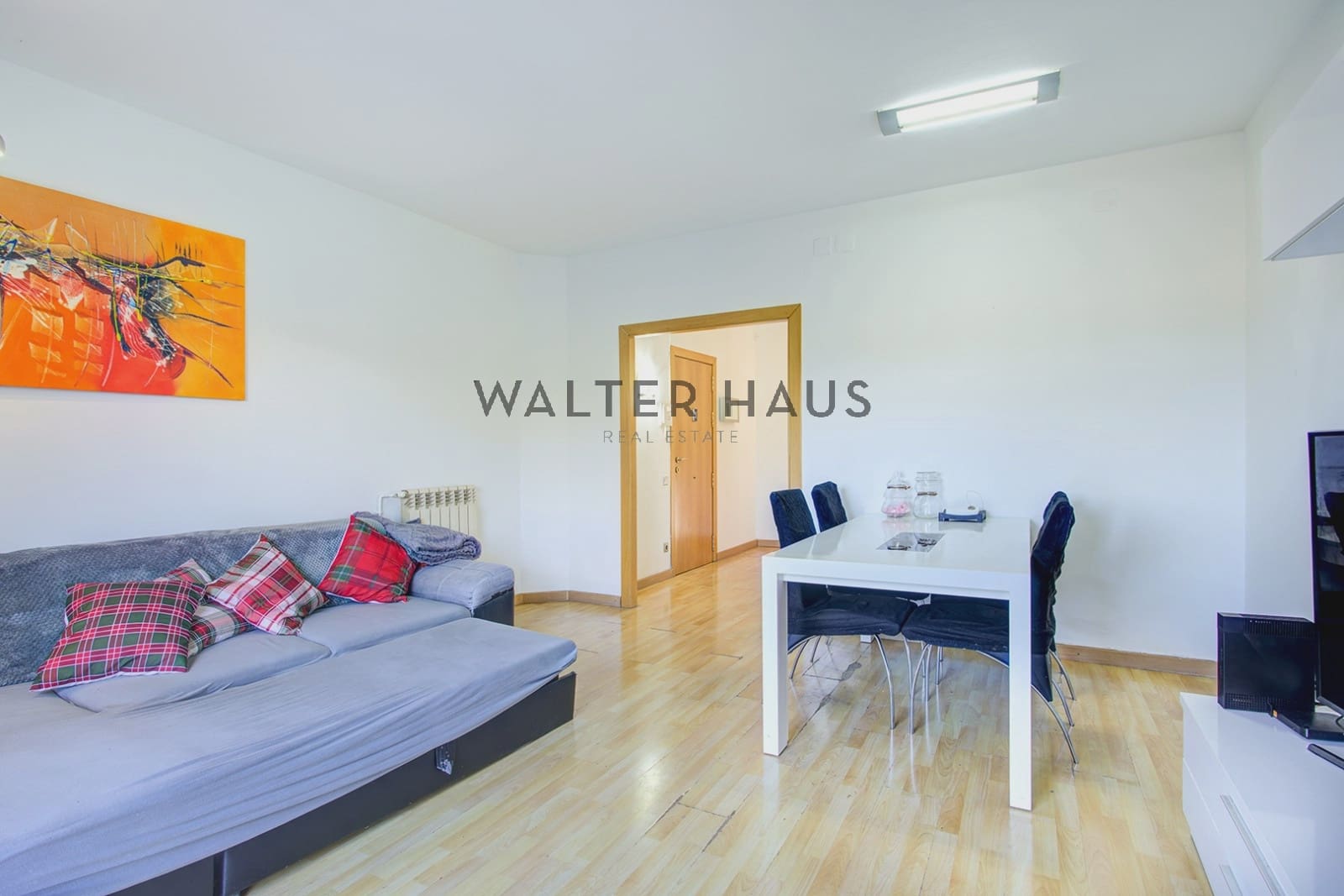 3 bedroom Flat for sale in Barcelona city - € 480,000 (Ref: 9605453)