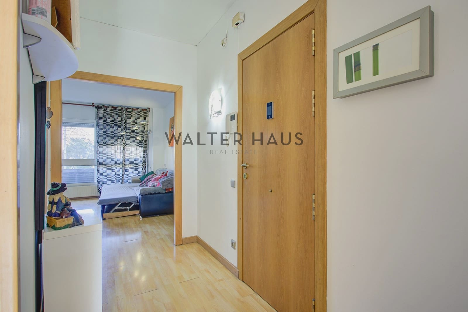 3 bedroom Flat for sale in Barcelona city - € 480,000 (Ref: 9605453)